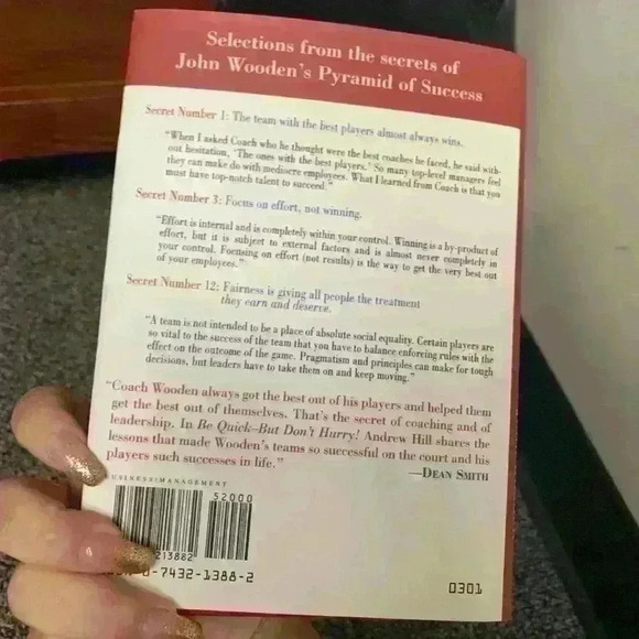 Bundle of books - Picture 6 of 16